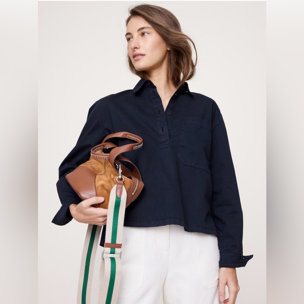 NWT-Banana Republic Navy Cotton Twill Popover Shirt, Medium